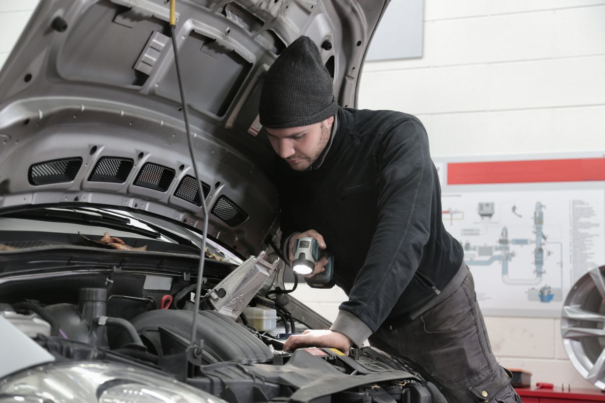 Engine repair work